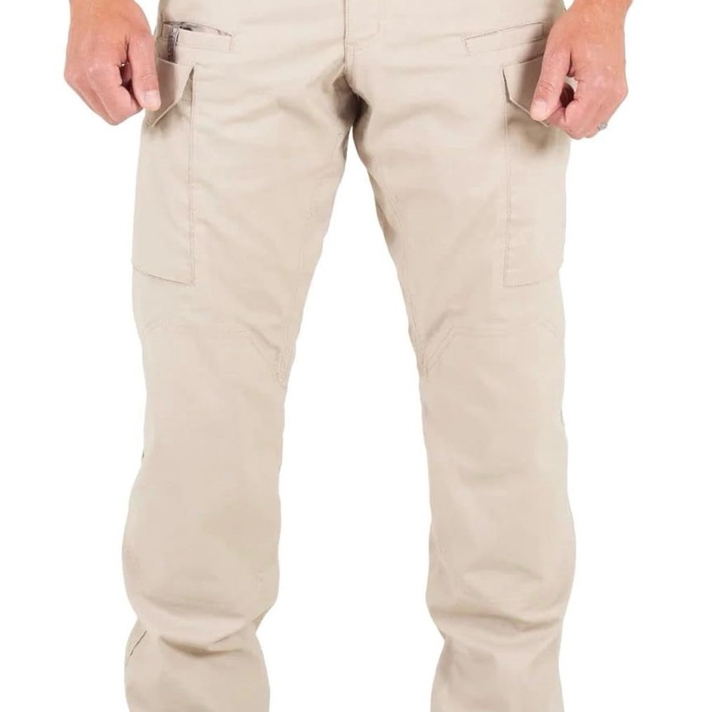 First Tactical men’s pants. Size 36x30. Excellent condition.